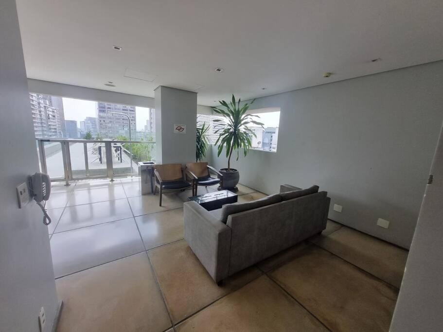 Apto Andar Alto, Consolacao, Coracao Sp, 1108 * São Paulo